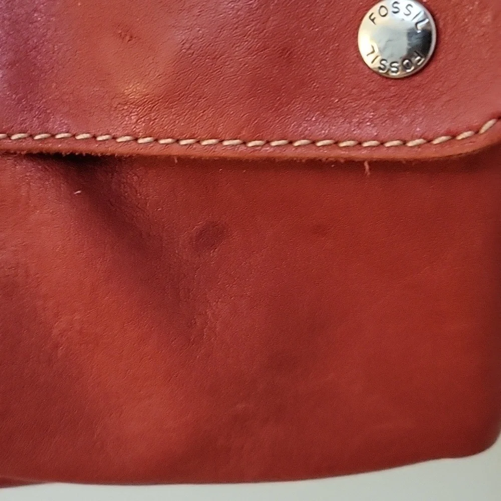 VTG FOSSIL 1990s Sutter Tomato Red Soft Pebbled Leather Hobo Bag